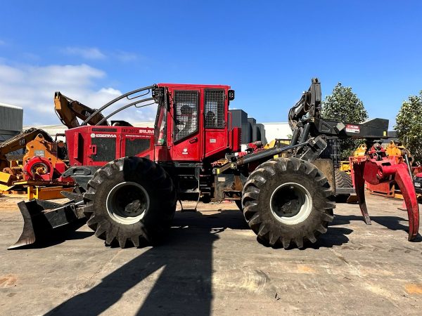 SKIDDER FORESTAL (GRAPPLE / WINCH) - Imagen 4